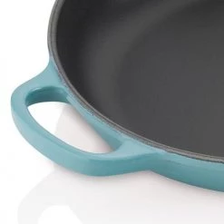 Le Creuset Signature Teal Cast Iron 23cm Skillet -POTS & PANS Sales 2022 201822317 LC Cast Iron Skillet Teal 1
