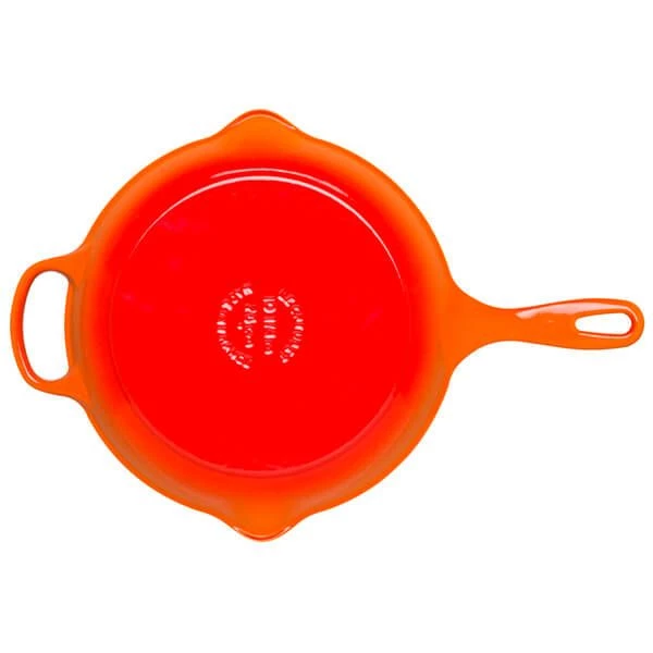 Le Creuset Signature Volcanic Cast Iron 26cm Frying Pan With Metal Handle 5 Le Creuset Signature Volcanic Cast Iron 26cm Frying Pan With Metal Handle - Image 3