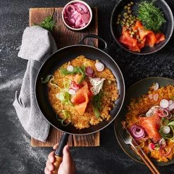 Le Creuset Signature Satin Black Cast Iron 28cm Frying Pan -POTS & PANS Sales 2022 20258280000422 Le Creuset 28cm Signature Frying Pan Satin Black 4