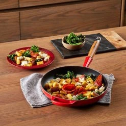 Le Creuset Signature Cerise Cast Iron 28cm Frying Pan -POTS & PANS Sales 2022 20258280600422 Le Creuset 28cm Signature Frying Pan Cerise 4