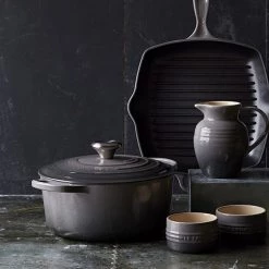 Le Creuset Signature Flint Cast Iron 24cm Round Casserole -POTS & PANS Sales 2022 2117724444 LC Signature Cast Iron 24cm Round Casserole Flint 2