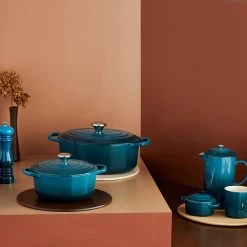 Le Creuset Deep Teal Stoneware 23cm Oval Casserole -POTS & PANS Sales 2022 21178236422430 Le Creuset 23cm Deep Teal Oval Casserole 5