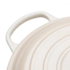 Le Creuset Signature Meringue Cast Iron 26cm Shallow Casserole -POTS & PANS Sales 2022 21180267164430 Le Creuset Signature Cast Iron Shallow Casserole 26cm Meringue 4
