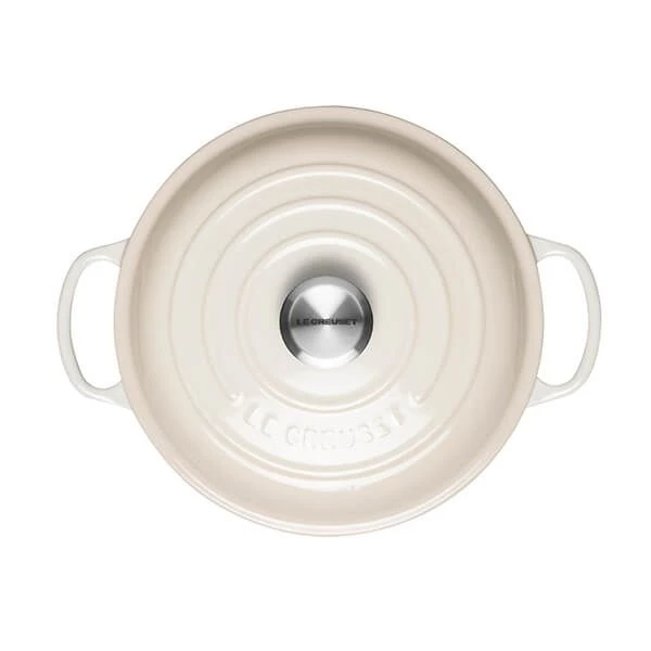 Le Creuset Signature Meringue Cast Iron 30cm Shallow Casserole 4 Le Creuset Signature Meringue Cast Iron 30cm Shallow Casserole - Image 2