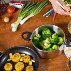 Kuhn Rikon Classic Induction 20cm Non-Stick Frying Pan -POTS & PANS Sales 2022 31760 Kuhn Rikon Classic Induction non stick 20cm frying pan 3