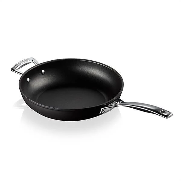 Le Creuset Toughened Non-Stick 28cm Deep Frying Pan 4 Le Creuset Toughened Non-Stick 28cm Deep Frying Pan - Image 2
