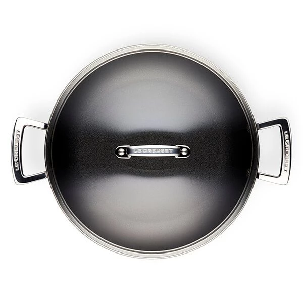 Le Creuset Toughened Non-Stick 28cm Shallow Casserole 5 Le Creuset Toughened Non-Stick 28cm Shallow Casserole - Image 3
