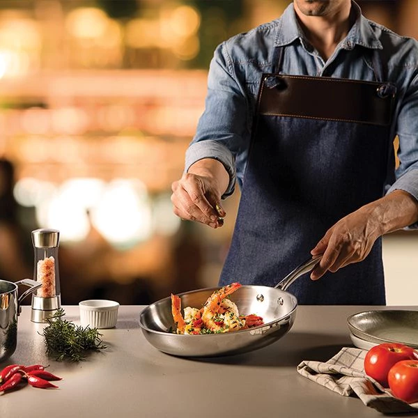 Tramontina Grano 30cm 3-ply Stainless Steel Frying Pan 8 Tramontina Grano 30cm 3-ply Stainless Steel Frying Pan - Image 6