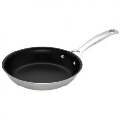 Le Creuset 3-ply Stainless Steel 20cm Non-Stick Omelette Pan -POTS & PANS Sales 2022 962013201 Le Creuset 1