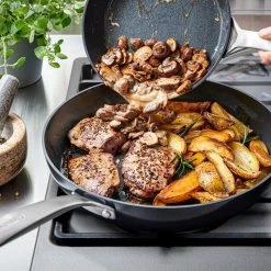 GreenPan Copenhagen Aluminium Non-Stick 30cm Frypan -POTS & PANS Sales 2022 CC003110001 GreenPan Copenhagen Aluminium 30cm Frying Pan 3