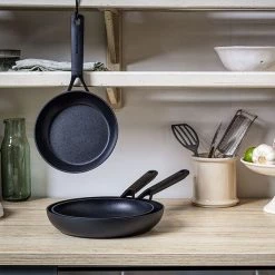 KitchenAid Classic Forged Aluminium Magneto 24cm Frypan 13 KitchenAid Classic Forged Aluminium Magneto 24cm Frypan -POTS & PANS Sales 2022 CC003240 001 KitchenAid Classic Forged Aluminium 24cm Frypan 5