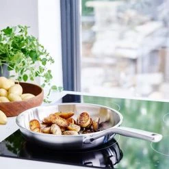 KitchenAid Multi-Ply Stainless Steel 3ply 20cm Uncoated Frypan 11 KitchenAid Multi-Ply Stainless Steel 3ply 20cm Uncoated Frypan -POTS & PANS Sales 2022 CC003243 001 KitchenAid Multi Ply Stainless Steel 3ply 20cm Uncoated Frypan 3