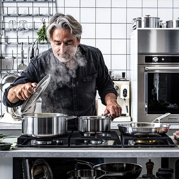 KitchenAid Multi-Ply Stainless Steel 3ply 16cm Saucepan With Lid 8 KitchenAid Multi-Ply Stainless Steel 3ply 16cm Saucepan With Lid - Image 6