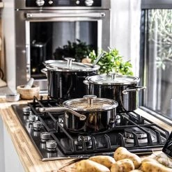 KitchenAid Steel Core Enamel Onyx Black 24cm Casserole With Lid -POTS & PANS Sales 2022 CC003268 001 KitchenAid Steel Core Enamel Covered 24cm Casserole Onyx Black 3