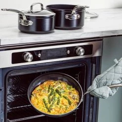 GreenPan Barcelona Pro Aluminium Non-Stick 28cm Wok -POTS & PANS Sales 2022 CC005326001 GreenPan Barcelona Pro Aluminium 28cm Wok 3