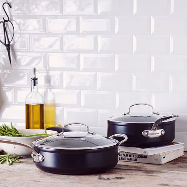 GreenPan Barcelona Pro Aluminium Non-Stick 24cm / 3.4L Skillet With Lid 5 GreenPan Barcelona Pro Aluminium Non-Stick 24cm / 3.4L Skillet With Lid - Image 3