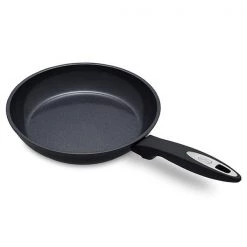 Zyliss Cook Superior Ceramic 24cm Non-Stick Frying Pan 7 Zyliss Cook Superior Ceramic 24cm Non-Stick Frying Pan -POTS & PANS Sales 2022 E980147 Zyliss Cook Superior Ceramic 24cm Fry Pan 2