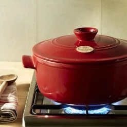Emile Henry Burgundy Casserole 2.5L -POTS & PANS Sales 2022 EH344525 Emile Henry Casserole 2 5L Red 2
