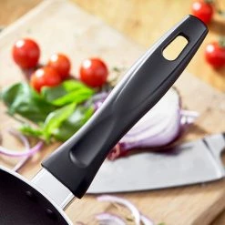 Judge Radiant Black Non-Stick 30cm Stir Fry / Wok -POTS & PANS Sales 2022 Judge Radiant Black Handle Detail 11