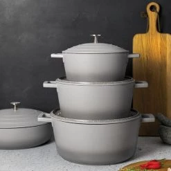 MasterClass Grey Ombre Cast Aluminium 20cm 2.5L Casserole Dish -POTS & PANS Sales 2022 MCMCRD20GRY MasterClass Grey Ombre Cast Aluminium 20cm 2 5L Casserole Dish 3