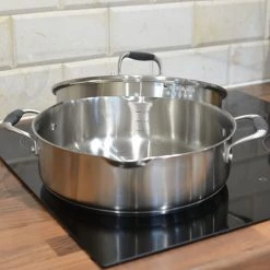 Stoven Soft Touch Induction 28cm Sauteuse -POTS & PANS Sales 2022 STOV13393 Stoven Soft Touch Induction 28cm Sauteuse 2