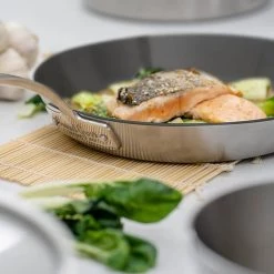 Samuel Groves Classic Non-Stick Stainless Steel Triply 20cm Frying Pan 9 Samuel Groves Classic Non-Stick Stainless Steel Triply 20cm Frying Pan -POTS & PANS Sales 2022 STP7124RHNS Samuel Groves Classic 20cm Non Stick Stainless Steel Triply Frypan 3